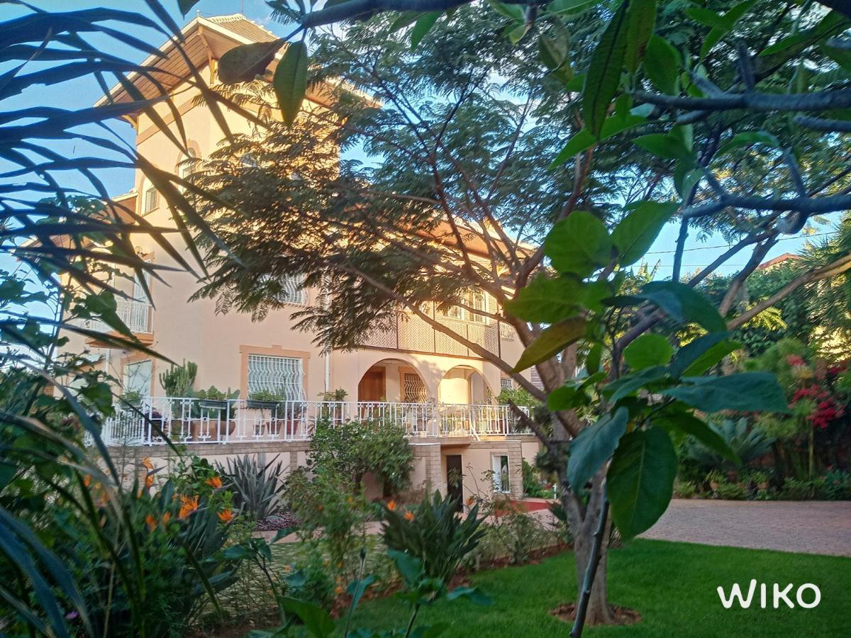 Chambre D'Hote Villa Maritampona Antsirabe Bagian luar foto